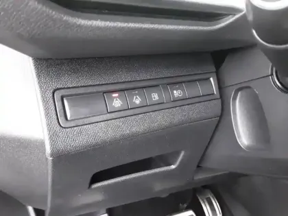 Photo 48 Peugeot 3008  Hybrid 225 e-EAT8