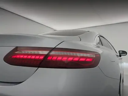 Photo 58 Mercedes Classe E  Coupé 220 d 9G-Tronic