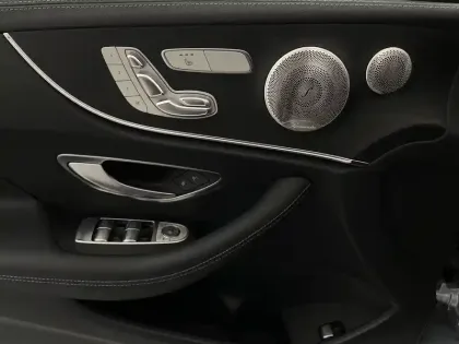 Photo 53 Mercedes Classe E  Coupé 220 d 9G-Tronic