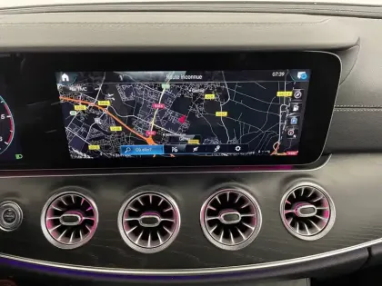 Photo 49 Mercedes Classe E  Coupé 220 d 9G-Tronic