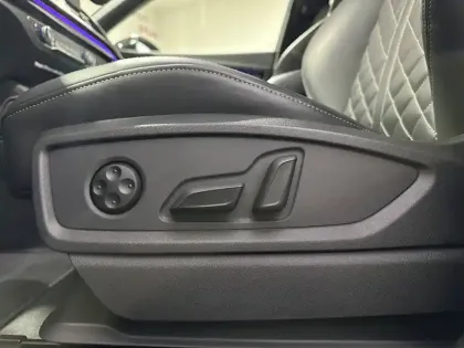 Photo 67 Audi Q5  Sportback 55 TFSIe 367 S tronic 7 Quattro