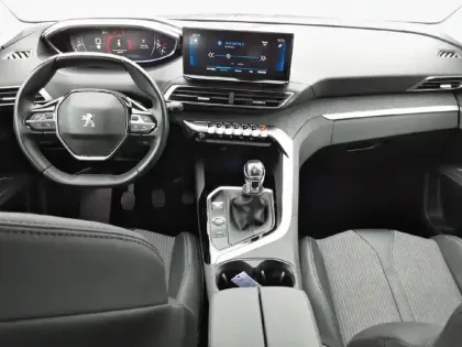 Photo 7 Peugeot 3008  Puretech 130ch S&S BVM6