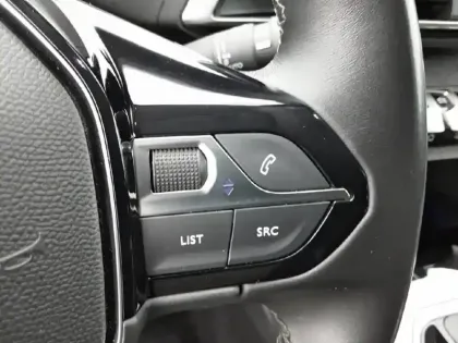 Photo 20 Peugeot 3008  Puretech 130ch S&S BVM6