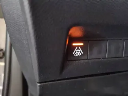 Photo 30 Peugeot 2008  PureTech 130 S&S EAT8