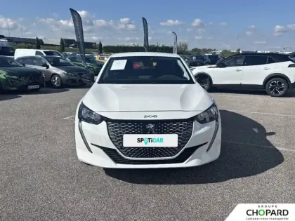 Photo 96 Peugeot 208  ELECTRIQUE 50 KWH 136