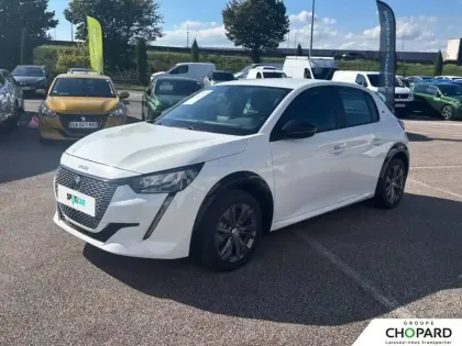 Photo 94 Peugeot 208  ELECTRIQUE 50 KWH 136