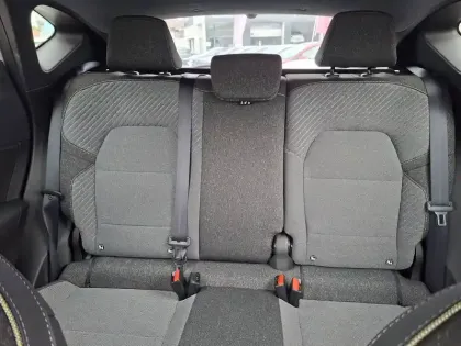 Photo 29 Renault Captur  E-Tech full hybrid 145 ch