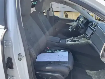 Photo 8 DS DS 9  Hybride E-Tense 250 Rivoli +