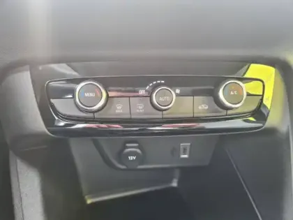 Photo 13 Opel Corsa  Electric 136ch