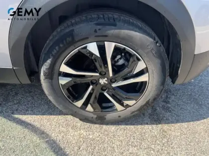 Photo 10 Peugeot 2008  PureTech 130 S&S BVM6