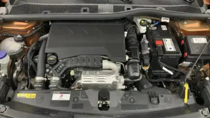 Photo 6 Peugeot 2008  PureTech 130 S&S EAT8 Allure