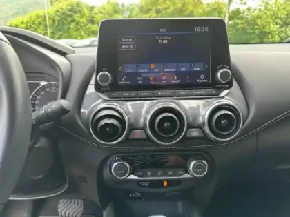 Photo 12 Nissan Juke  1.6 Hybrid 143ch N-Connecta 2023.5