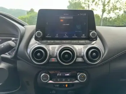 Photo 12 Nissan Juke  1.6 Hybrid 143ch N-Connecta 2023.5