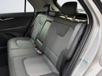 Photo 12 Kia Niro  1.6 GDi 129 ch HEV DCT6