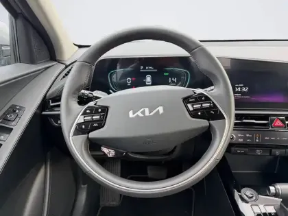 Photo 11 Kia Niro  1.6 GDi 129 ch HEV DCT6