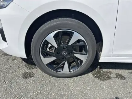 Photo 12 Opel Corsa  Electrique 136 ch & Batterie 50 kWh