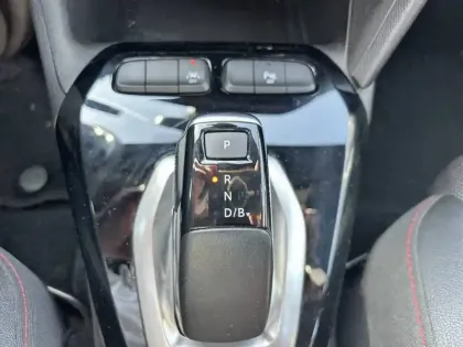 Photo 13 Opel Corsa  Electrique 136 ch & Batterie 50 kWh