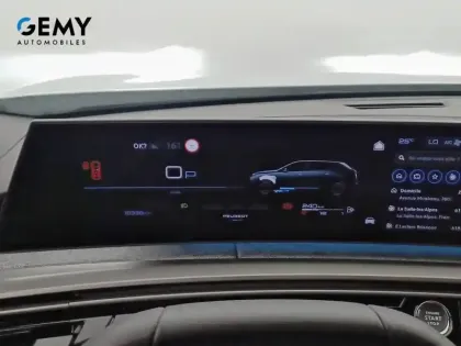 Photo 13 Peugeot 5008  Hybrid 145 e-DCS6