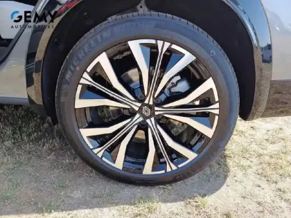 Photo 10 Renault Espace  E-Tech full hybrid 200 GSR2