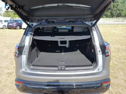 Photo 5 Renault Espace  E-Tech full hybrid 200 GSR2