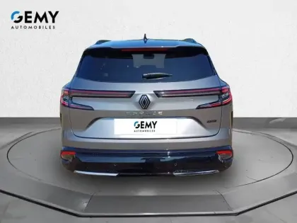 Photo 4 Renault Espace  E-Tech full hybrid 200 GSR2