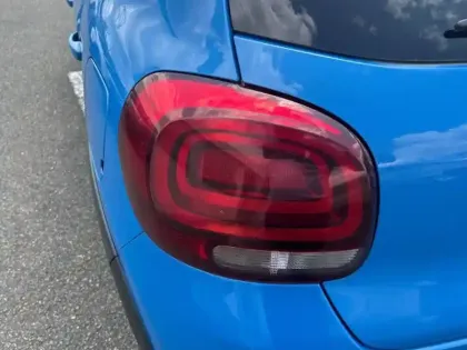 Photo 16 Citroën C3  PureTech 82