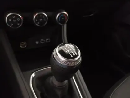 Photo 10 Renault Captur Gén. II (HJB) Ph1 NG Evolution 5