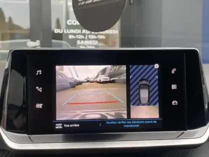 Photo 6 Peugeot 208 II Electrique 136ch Style