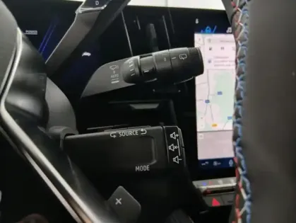 Photo 34 Renault Espace VI E-Tech full hybrid 200 GSR2 esprit Alpine