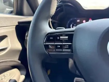 Photo 12 Alfa Romeo Junior  1.2 Ibrida 136ch Speciale DCT6