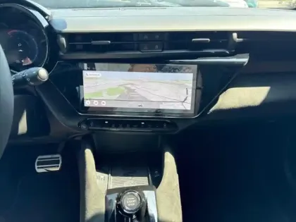 Photo 14 Alfa Romeo Junior  1.2 Ibrida 136ch Speciale DCT6