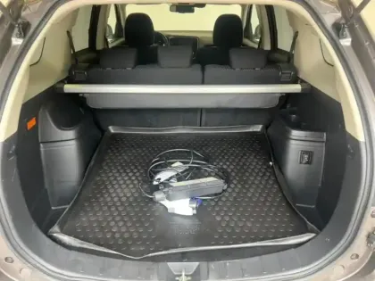 Photo 24 Mitsubishi Outlander  PHEV Twin Motor Business 4WD Euro6d-T EVAP 5cv