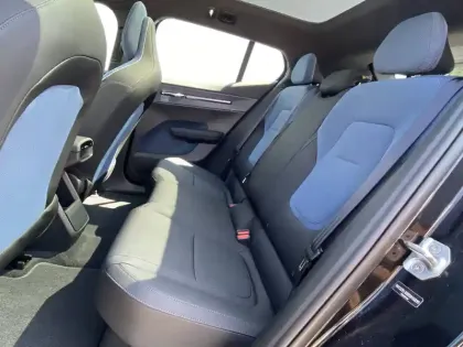 Photo 11 Volvo Ex30  Single Extended Range 272 ch 1EDT