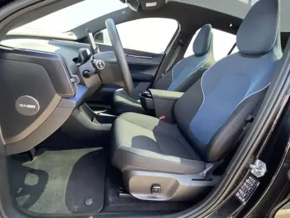 Photo 14 Volvo Ex30  Single Extended Range 272 ch 1EDT