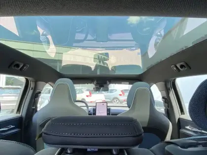 Photo 10 Volvo Ex30  Single Extended Range 272 ch 1EDT