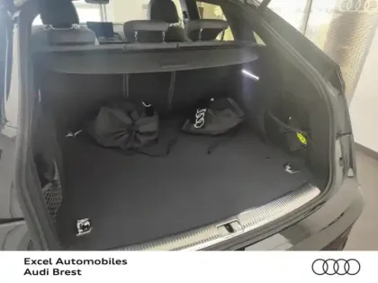 Photo 8 Audi Q5  Sportback 55 TFSI e 367ch S line quattro S tronic 7