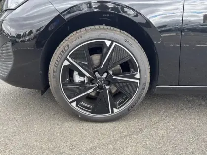 Photo 34 Peugeot 308  SW Electrique 54 kWh 156ch