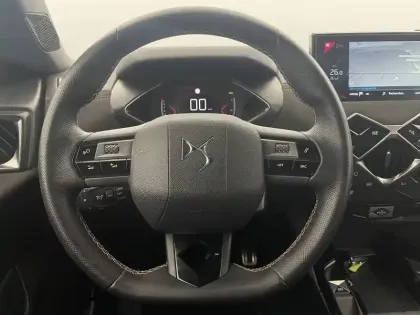 Photo 85 DS DS 3 DS3 Crossback PureTech 100 BVM6