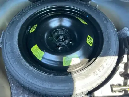 Photo 5 Peugeot 2008  1.2 PureTech 130ch S&S GT Line