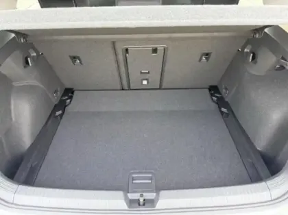 Photo 7 Volkswagen Golf  1.0 TSI OPF 110ch Life Plus