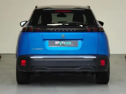 Photo 33 Peugeot 2008  e- 136ch Allure