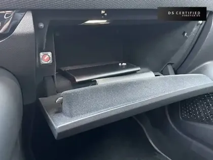 Photo 101 DS DS 4 DS4 PureTech 130 EAT8