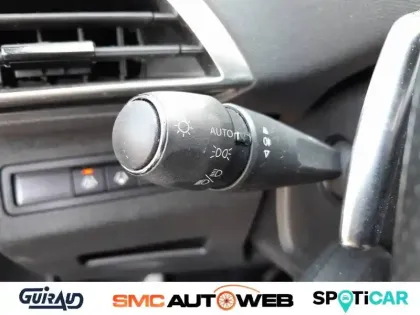 Photo 72 Peugeot 3008  Hybrid 225 e-EAT8