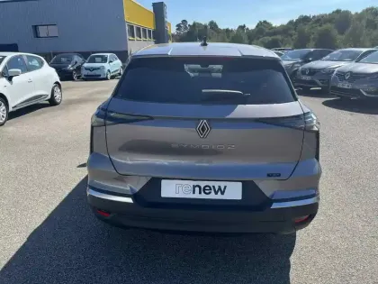 Photo 3 Renault Symbioz  E-Tech full hybrid 145