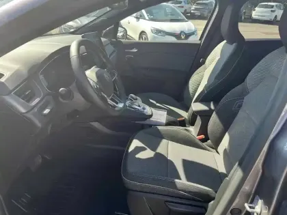 Photo 16 Renault Symbioz  E-Tech full hybrid 145