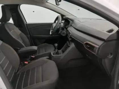 Photo 6 Dacia Sandero ECO-G 100 Stepway Essential