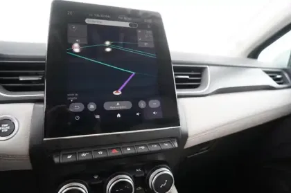 Photo 26 Renault Captur TCe 130 EDC FAP Initiale Paris