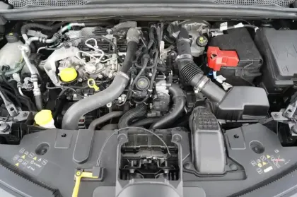 Photo 13 Renault Captur TCe 130 EDC FAP Initiale Paris