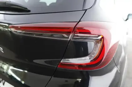 Photo 11 Renault Captur TCe 130 EDC FAP Initiale Paris