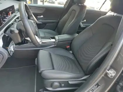 Photo 8 Mercedes Classe A 250 e Hybrid EQ Progressive Line